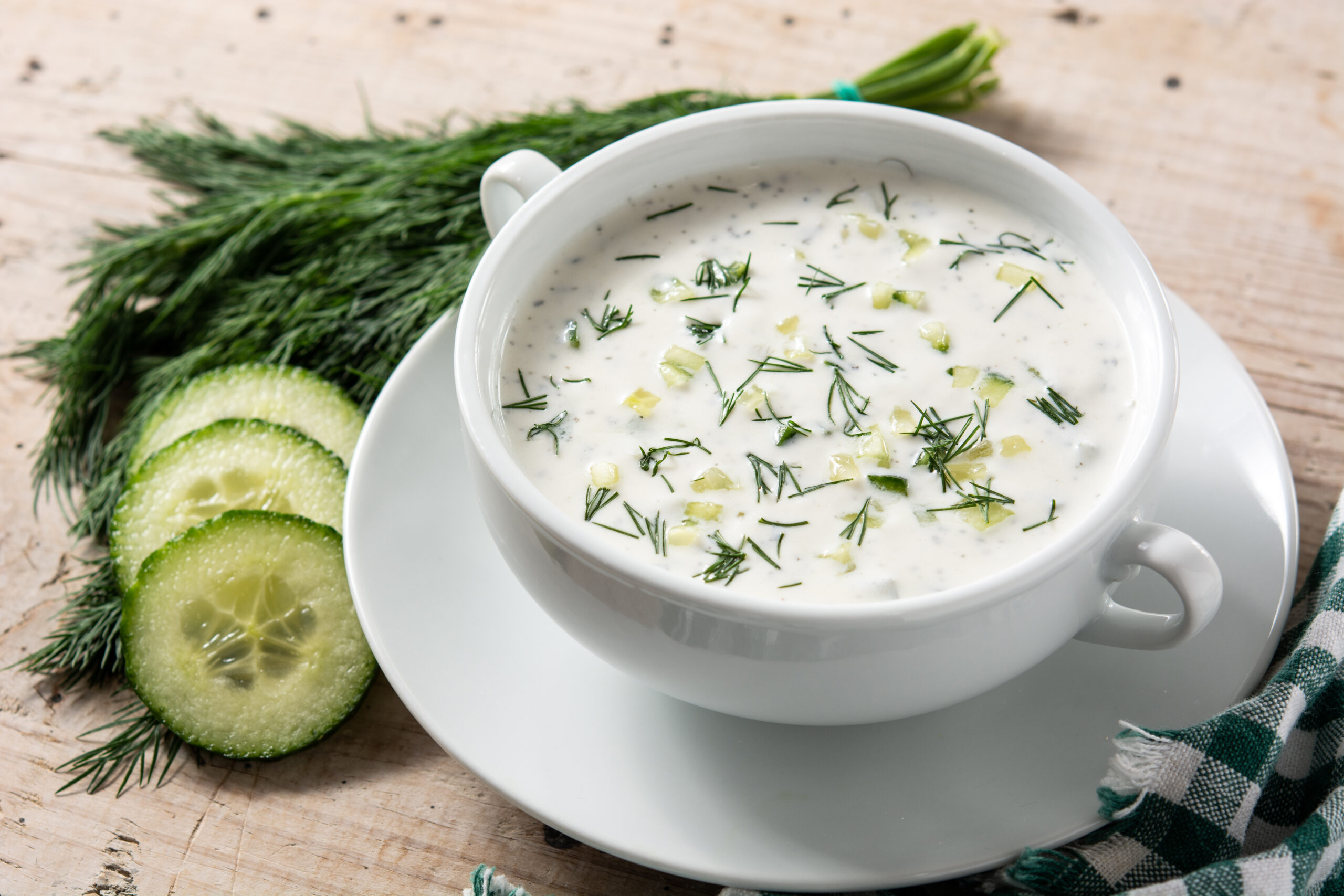 Read more about the article Cucumber Yogurt Bowl